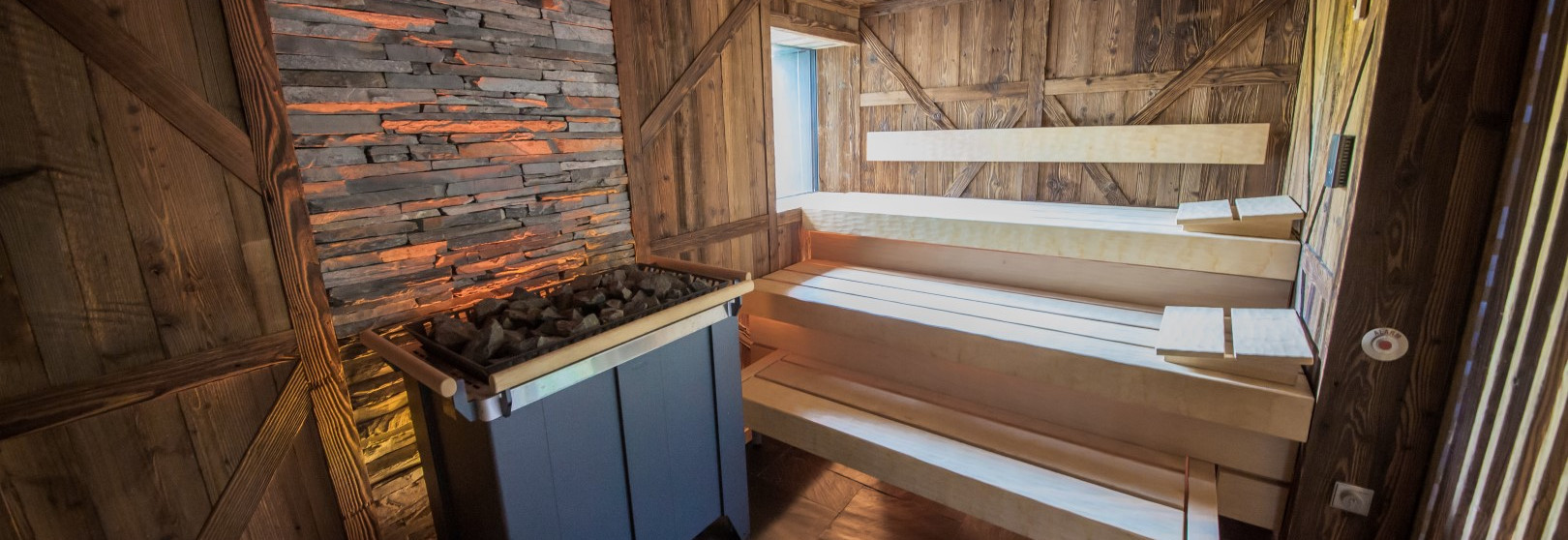 Sauna ve wellness Čapí hnízdo od Aquamarine Spa pro 8 osob
