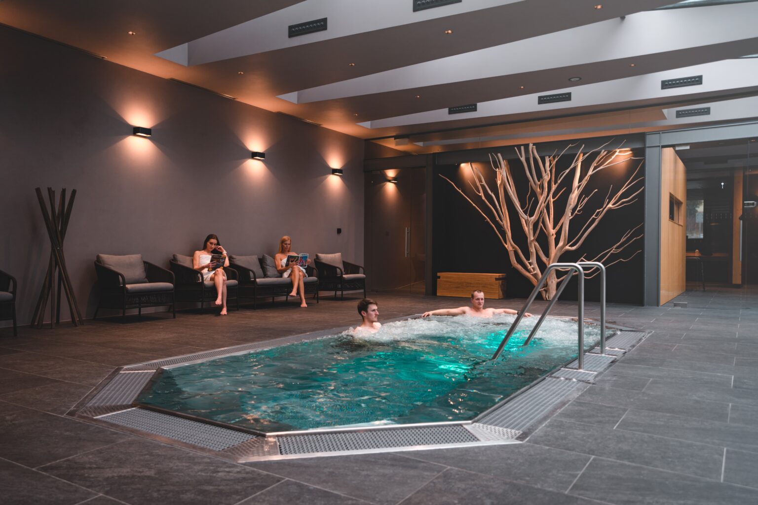 Enjoy wellness in the Vltavan relaxation and sports center