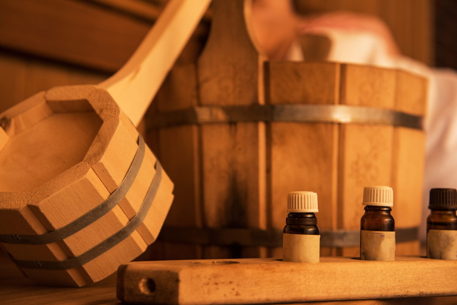 Treat yourself to a sauna with aromatherapy beneficial for your body and mind