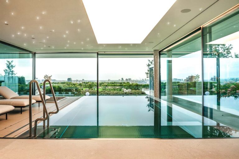 Hotelové bazény a wellness: Oázy relaxace a luxusu | Aquamarine Spa