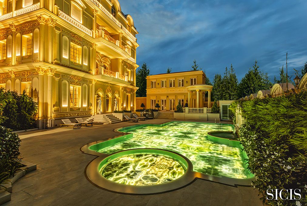 Gem Glass Pool Imaginox a Sicis